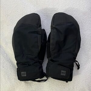 MEC Black Insulated Mittens ski 🧤 Gloves